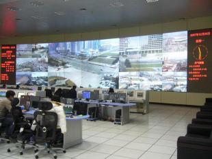 55寸超窄邊DID液晶拼接屏 安全防護與多場景應用解析